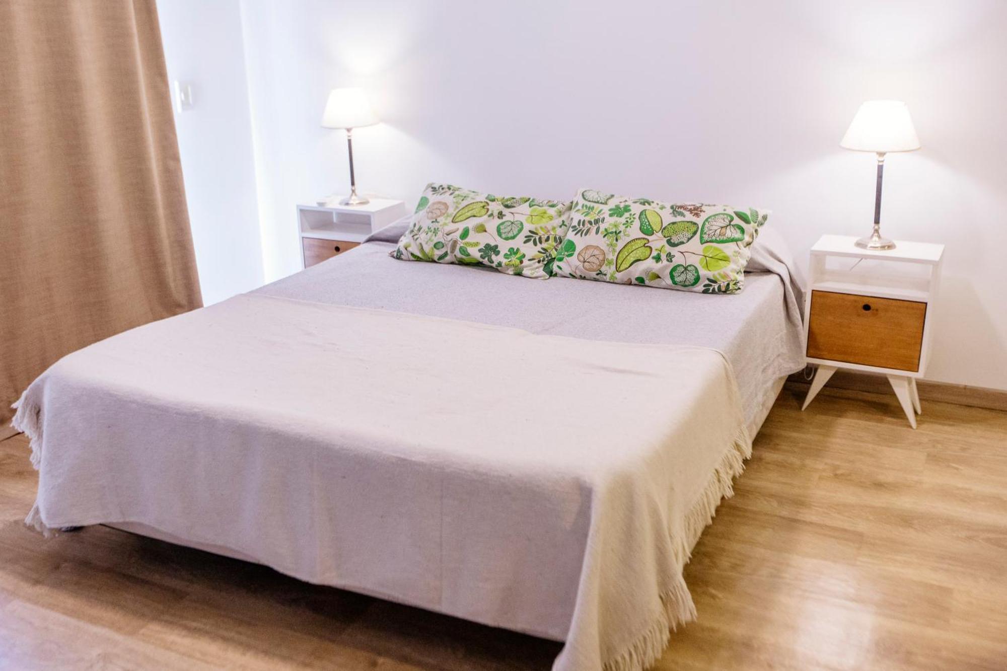 Excelente Ubicacion Y Conexiones! Zona Shopping Abasto Apartment Buenos Aires